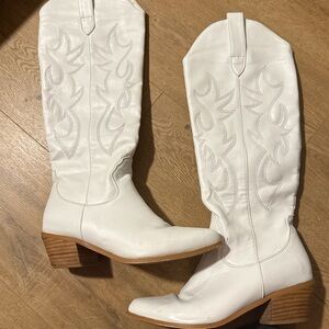 White Leather Cowboy Boots